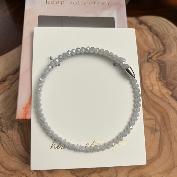 🆕 KEEP Collective By Stella & Dot Rebel coil bracelet in silver/pearl, new! - Picture 8 of 16